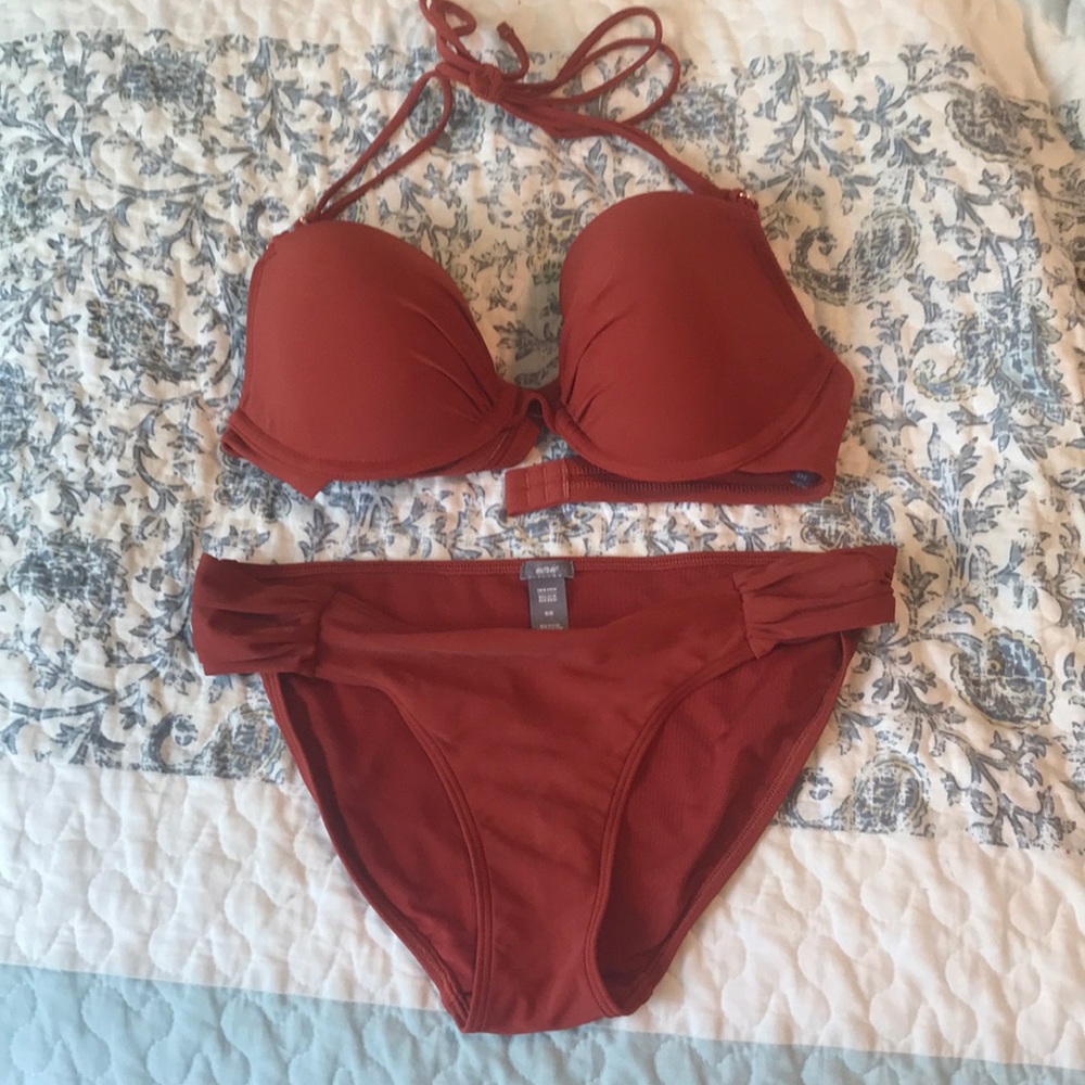 Burnt orange bikini